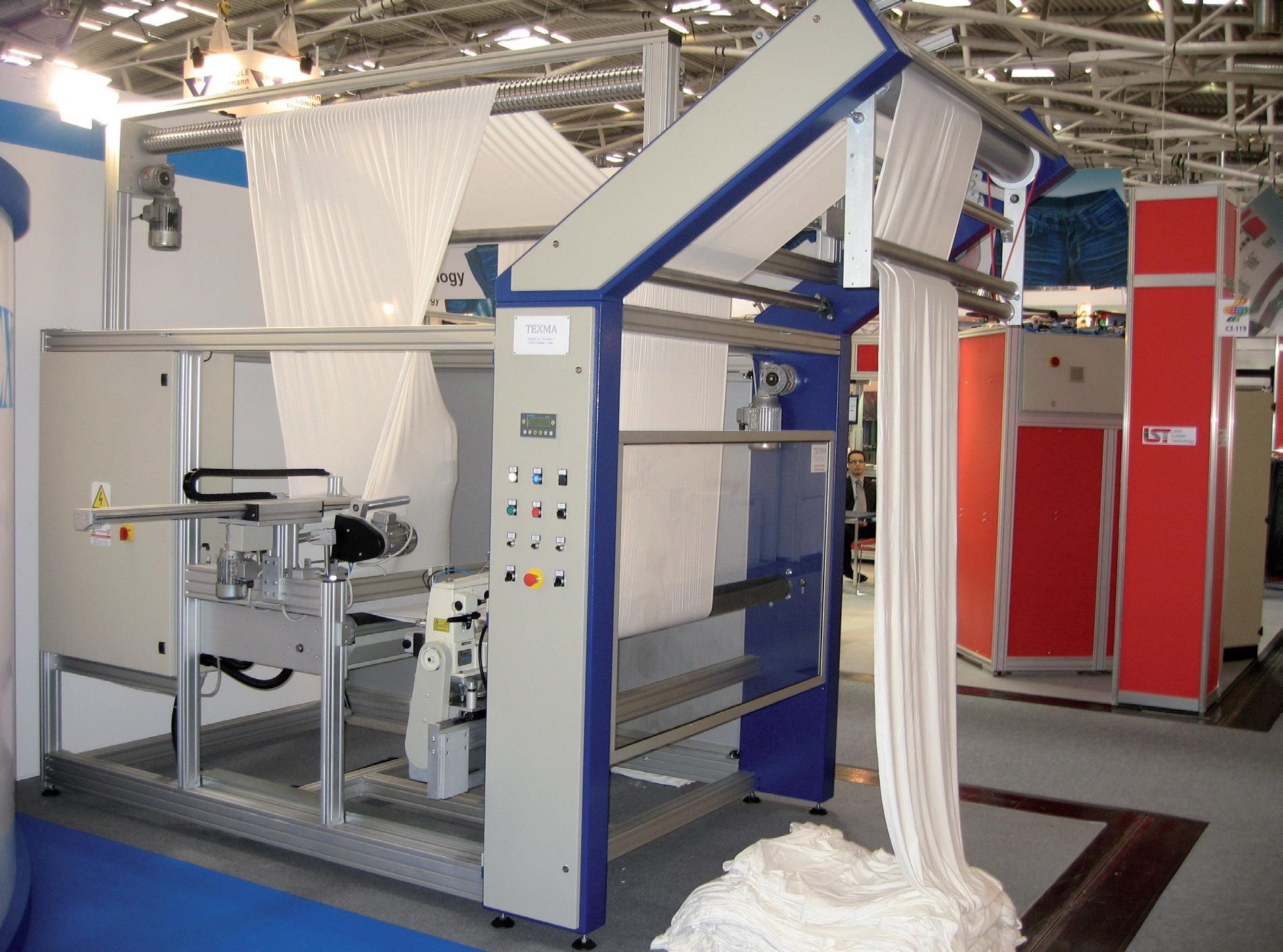 Máquina Automática de Costura em Saco Modelo T-DP-24